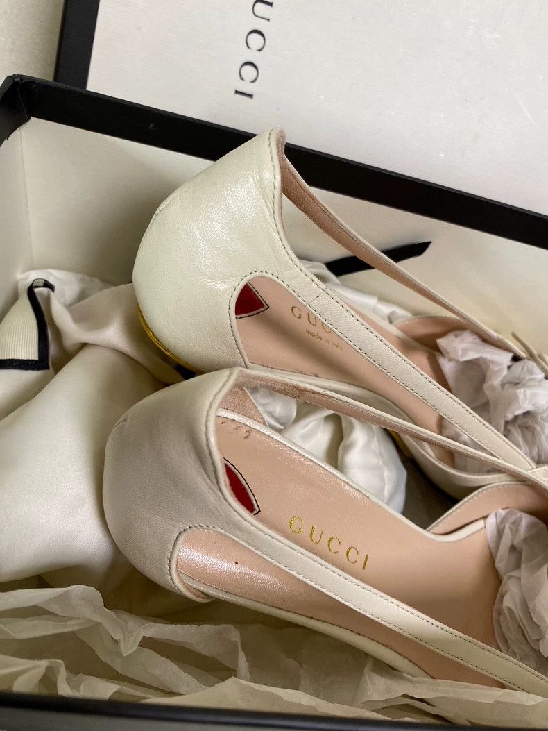 Gucci Gucci Cherry Low Heels with Dust Bag Size US 6 / IT 36 - 8 Thumbnail