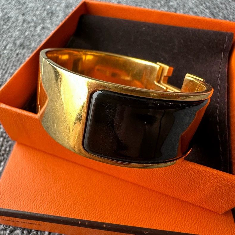 Hermes Hermes Clic Clac H Bracelet in Black Gold Size ONE SIZE - 4 Thumbnail