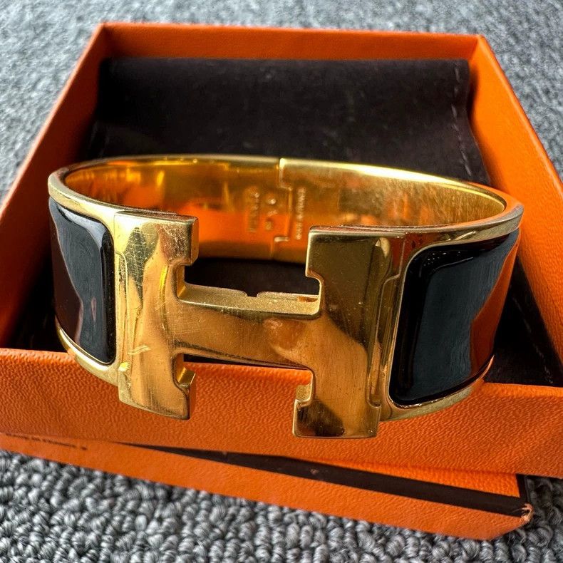 Hermes Hermes Clic Clac H Bracelet in Black Gold Size ONE SIZE - 2 Thumbnail