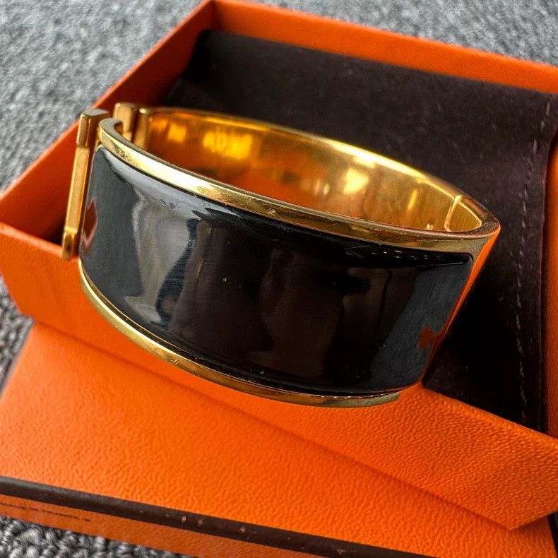 Hermes Hermes Clic Clac H Bracelet in Black Gold Size ONE SIZE - 3 Thumbnail