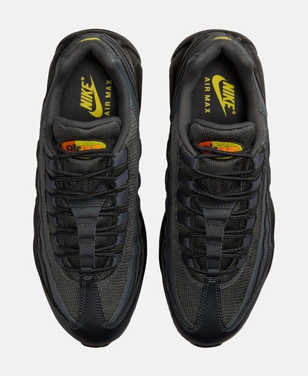Nike Air Max 95 Sneakers Size US 8.5 / IT 38.5 - 4 Thumbnail