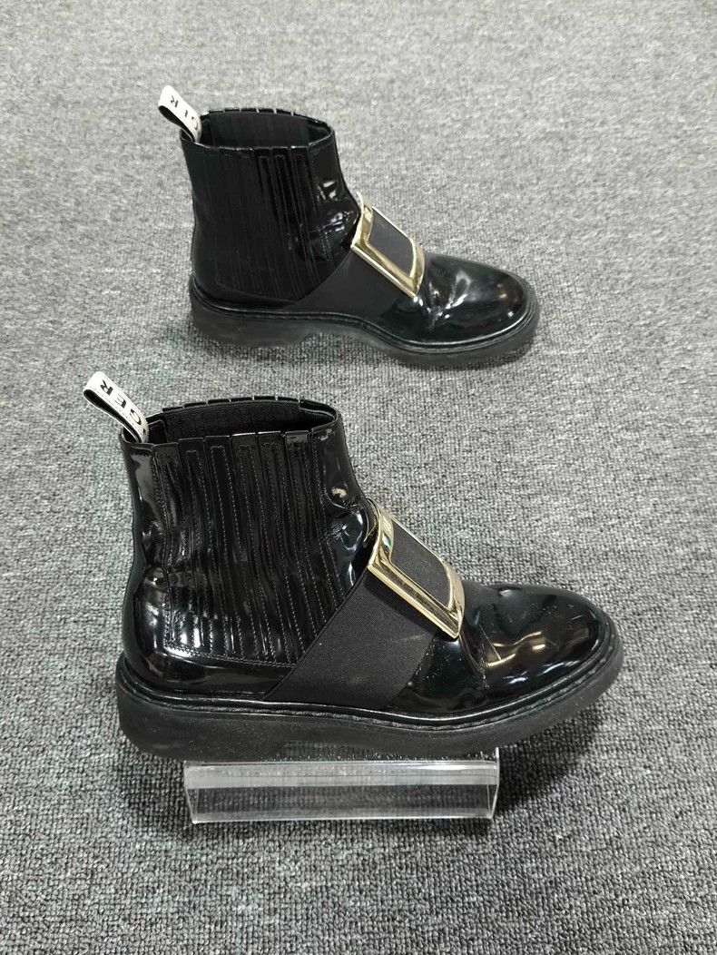 Roger Vivier Patented Leather Buckle Ankle Boots Size US 7 / IT 37 - 2 Thumbnail