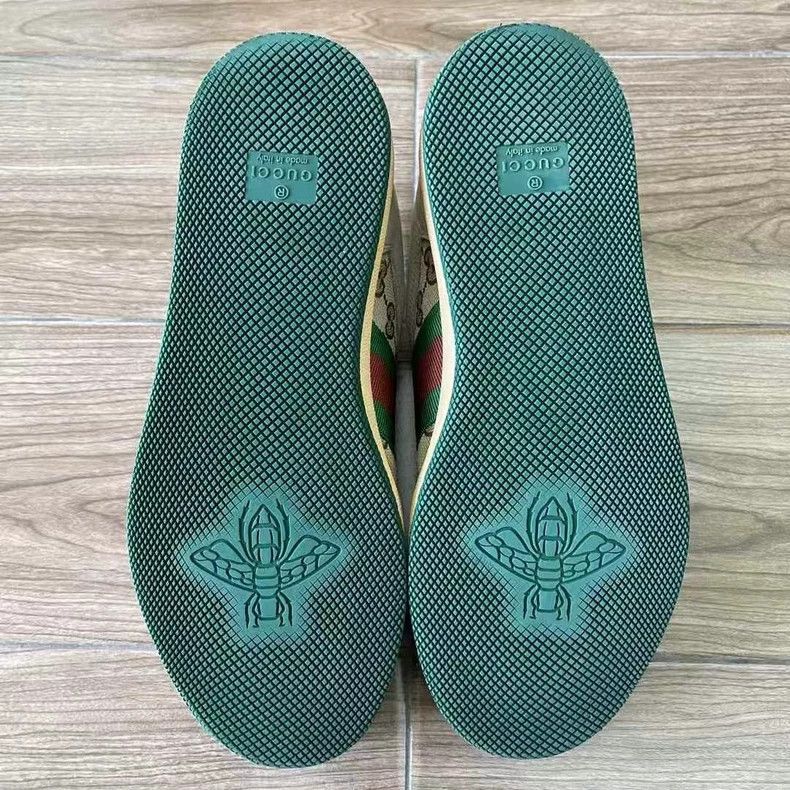 Gucci Gucci Dirty Sneakers with GG Enamel Green Size US 5 / EU 37 - 6 Thumbnail