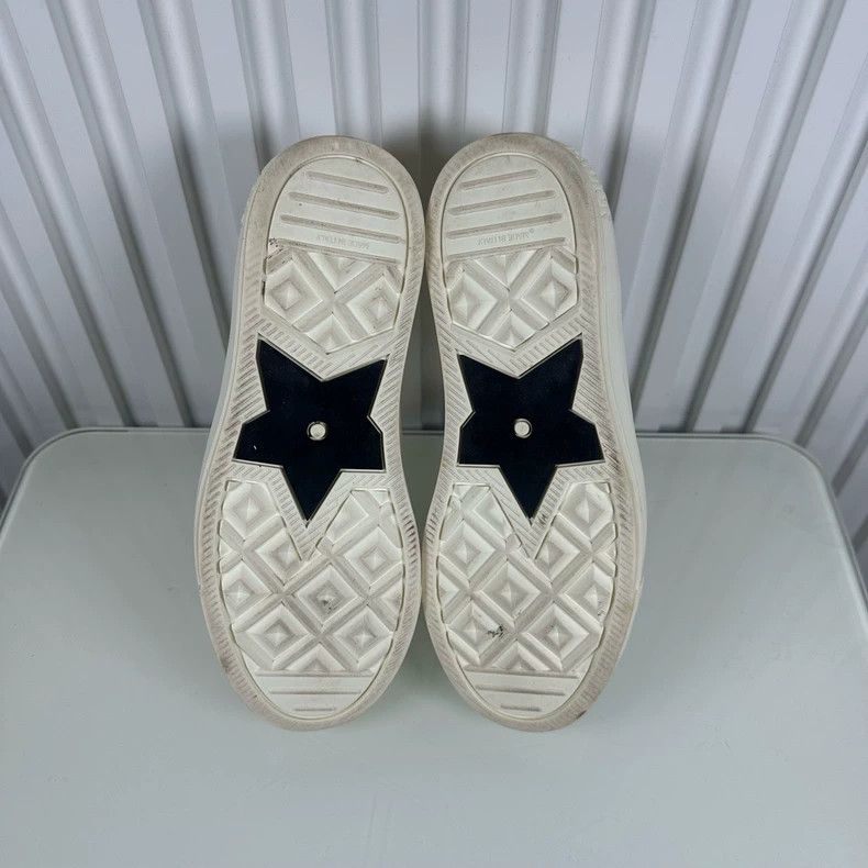 Dior Dior White Canvas Sneakers Size 35.5 Size US 5 / IT 35 - 7 Thumbnail