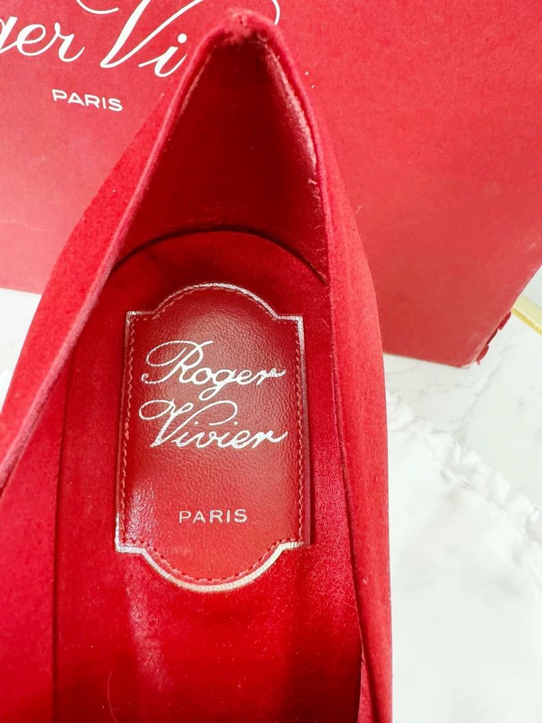 Roger Vivier Roger Vivier Red Buckle High Heels Size US 12 / IT 42 - 2 Thumbnail