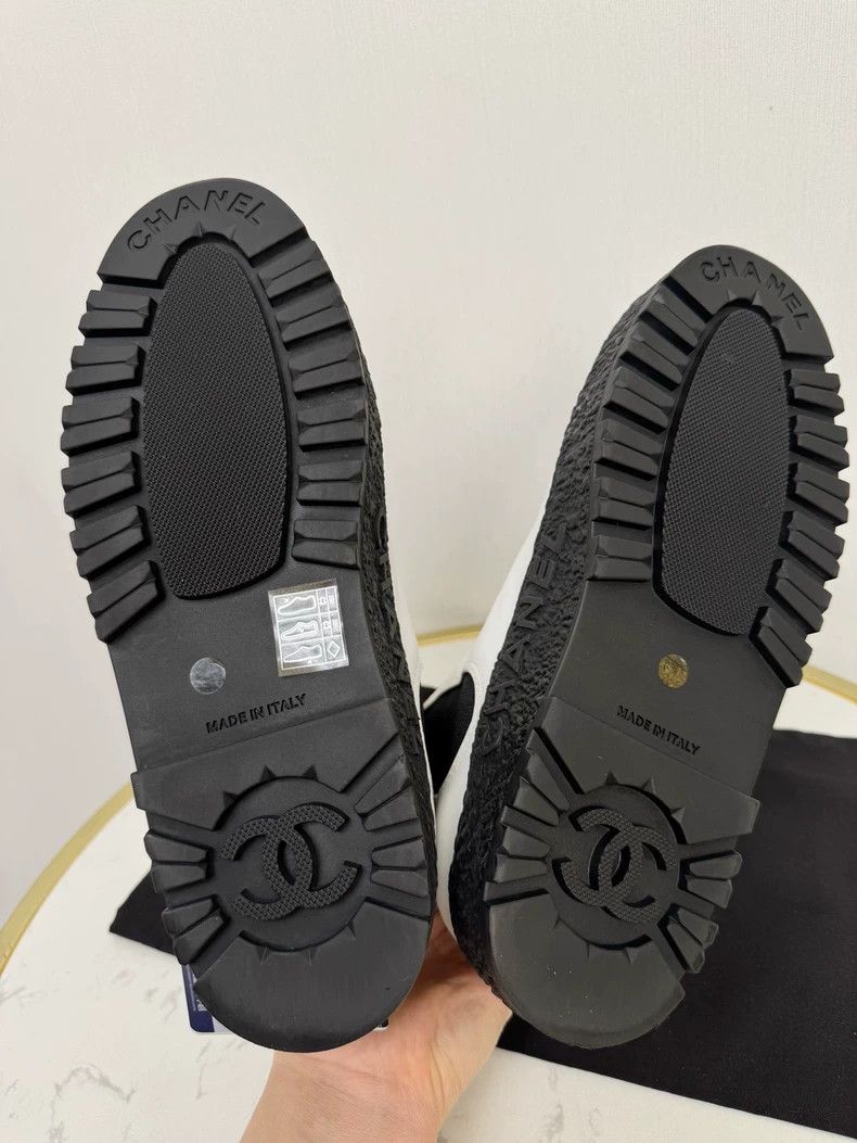 Chanel Chanel Chelsea Ankle Boots Size 37.5 Size US 7 / IT 37 - 6 Thumbnail