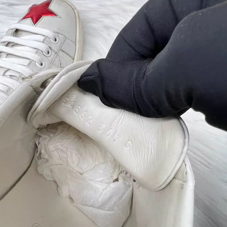 Gucci Gucci Star Logo White Sneakers Size 36.5 Size US 6 / IT 36 - 7 Thumbnail