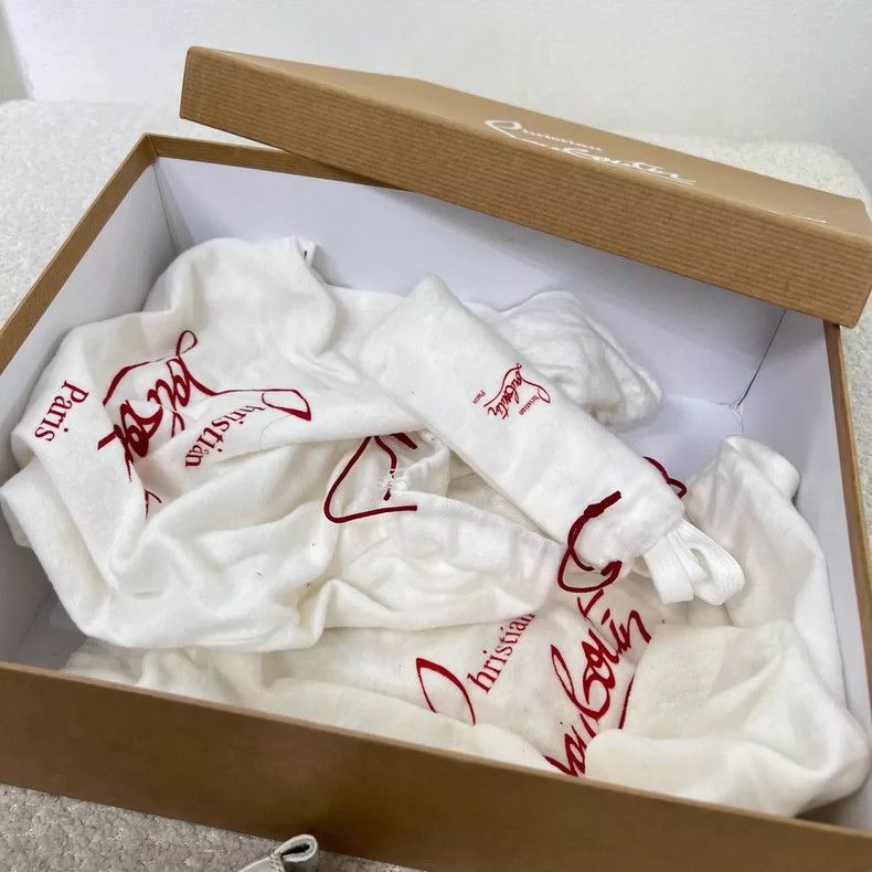 Christian Louboutin Christian Louboutin White Casual Sneakers for Women Size US 8 / IT 38 - 6 Thumbnail