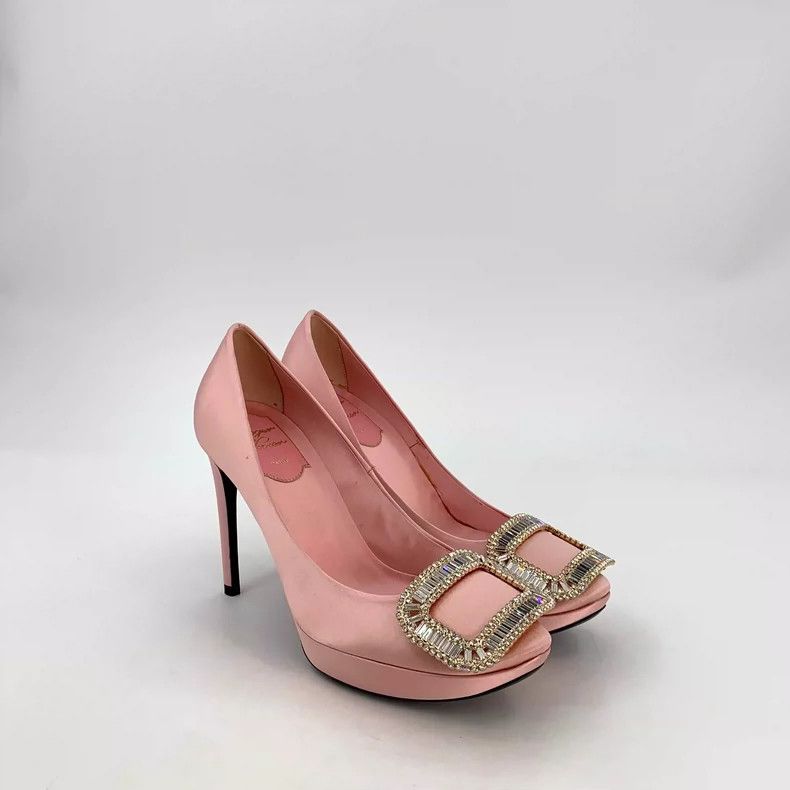 Roger Vivier Pink Satin High Heels with Buckle Detail Size US 5 / IT 35 - 2 Thumbnail