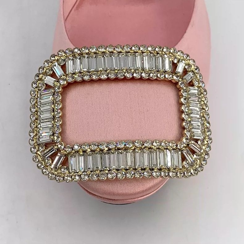 Roger Vivier Pink Satin High Heels with Buckle Detail Size US 5 / IT 35 - 4 Thumbnail