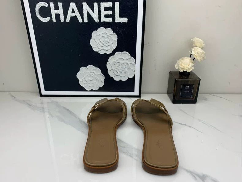 Hermes Hermes Brown Slide Sandals Size 37 Size US 7 / IT 37 - 2 Thumbnail