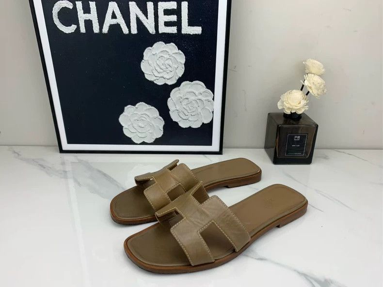 Hermes Hermes Brown Slide Sandals Size 37 Size US 7 / IT 37 - 5 Thumbnail