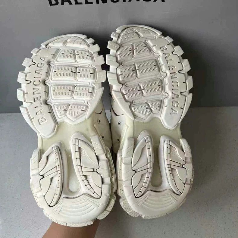 Balenciaga Balenciaga Track Sneakers Size 37 White Black Size US 6 / IT 36 - 5 Thumbnail