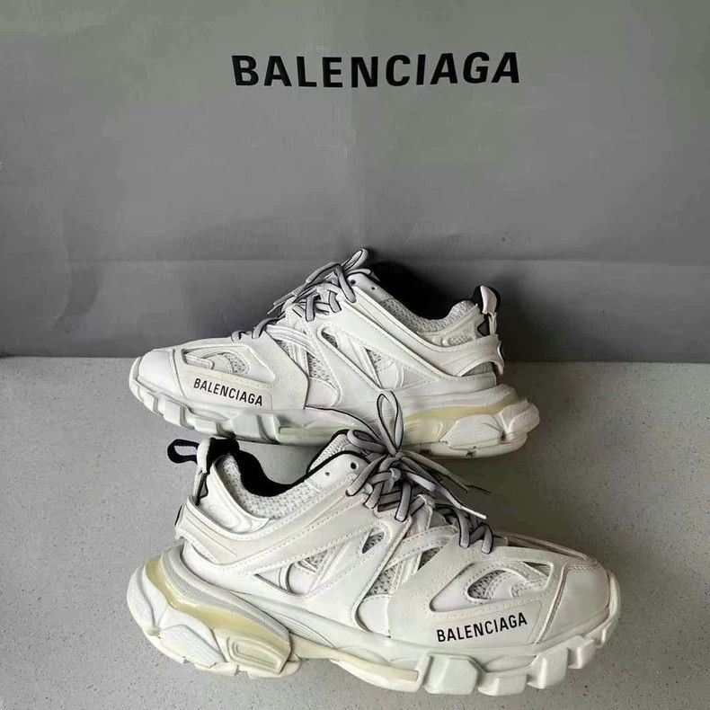 Balenciaga Balenciaga Track Sneakers Size 37 White Black Size US 6 / IT 36 - 2 Thumbnail