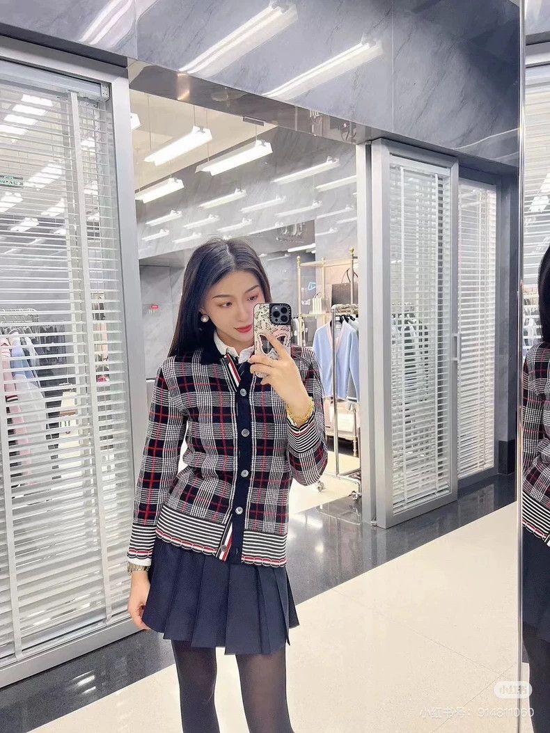 Thom Browne Thom Browne Wool Plaid Cardigan Sweater Size US M / EU 48-50 / 2 - 6 Thumbnail