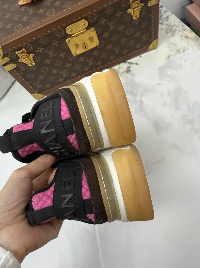 Chanel Chanel Color-Block Athletic Sneakers Size 38 Size US 7 / IT 37 - 4 Thumbnail