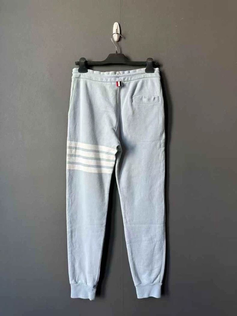 Thom Browne Thom Browne Blue Sweatpants for Men Size US 26 / EU 42 - 2 Thumbnail