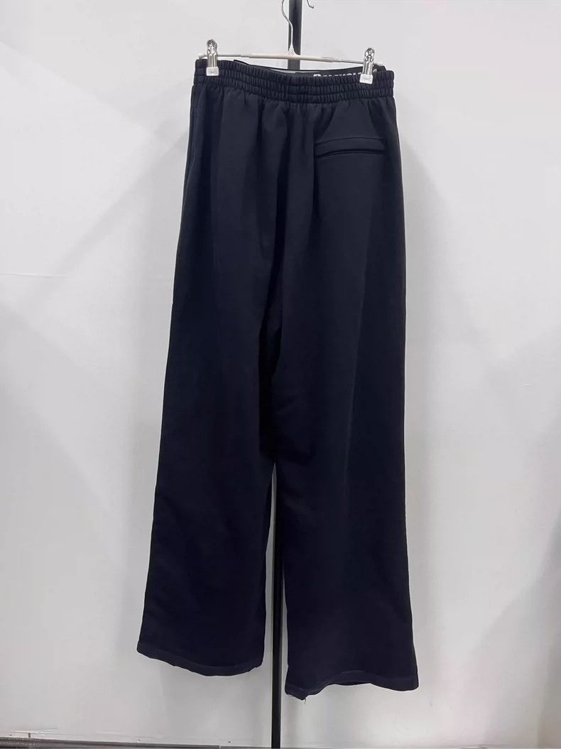 Balenciaga Balenciaga FW21 Drawstring Knit Sports Pants Size US 26 / EU 42 - 2 Thumbnail
