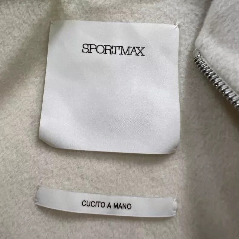 MaxMara Beige Hooded Jacket Size 32