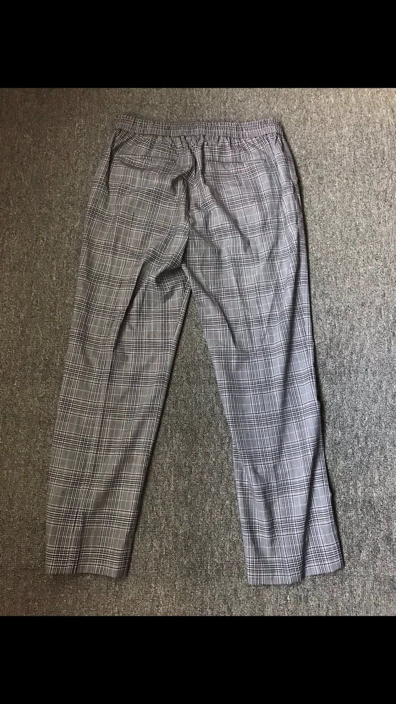 Juun.J Juun.J Casual Pants in Classic Plaid Pattern Size US 44 / EU 60 - 2 Thumbnail