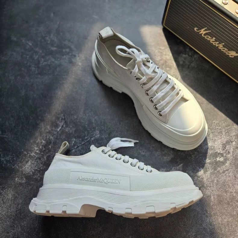 Alexander McQueen ALEXANDER MCQUEEN White Martin Boots Size 40 Size US 10.5 / EU 43-44 - 3 Thumbnail