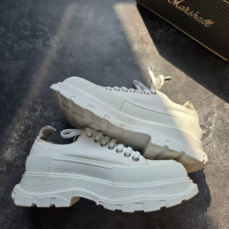 Alexander McQueen ALEXANDER MCQUEEN White Martin Boots Size 40 Size US 10.5 / EU 43-44 - 5 Thumbnail