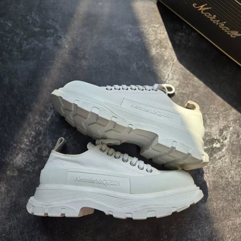 Alexander McQueen ALEXANDER MCQUEEN White Martin Boots Size 40 Size US 10.5 / EU 43-44 - 4 Thumbnail