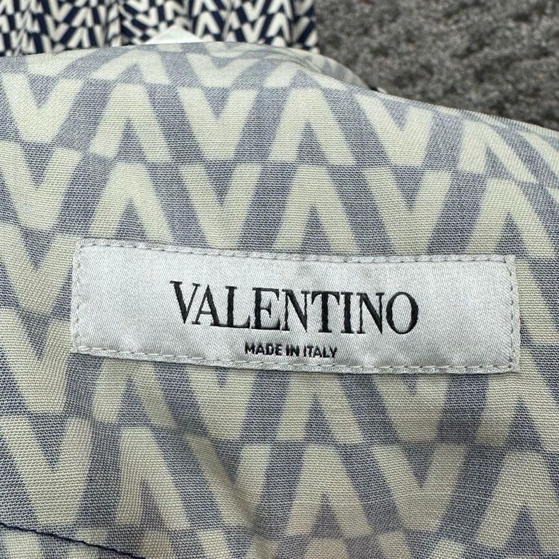 Valentino Valentino Letter Printed Long Pants with Zipper Size US 44 / EU 60 - 4 Thumbnail
