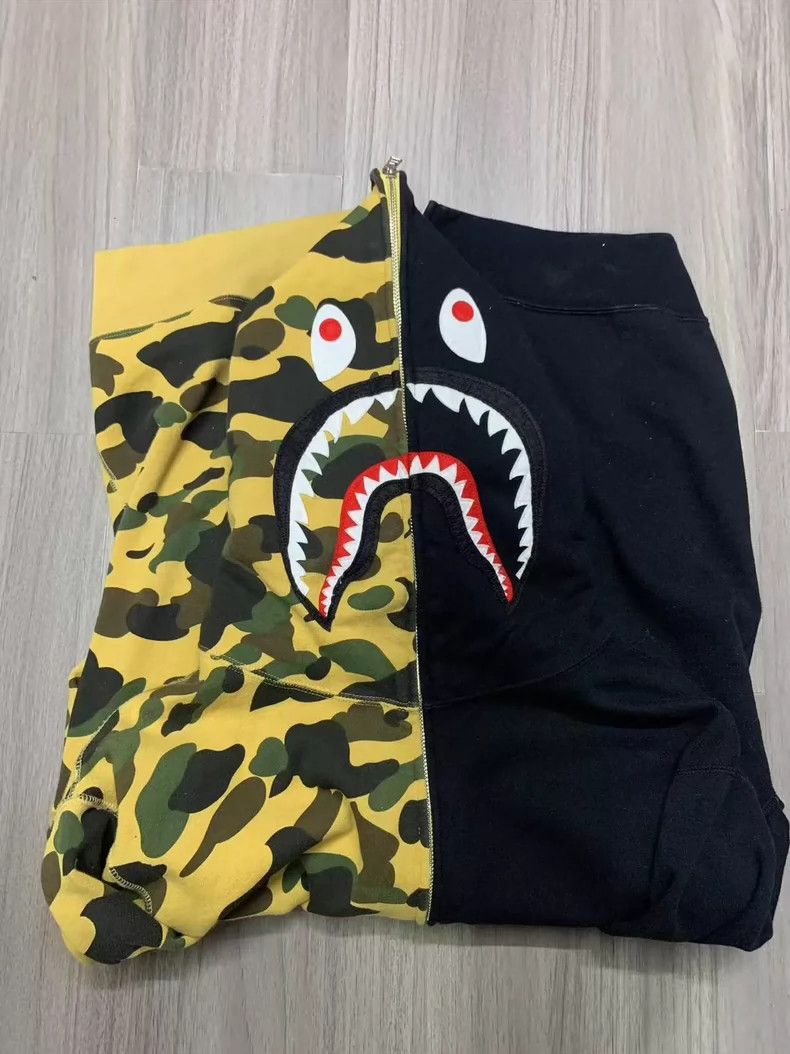 Bape Bape Black Yellow Camo Shark Hooded Jacket Size US XXL / EU 58 / 5 - 4 Thumbnail