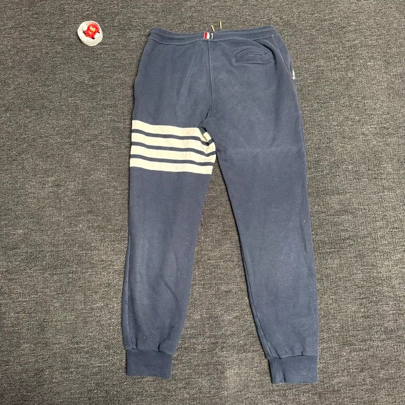 Thom Browne Thom Browne Navy Pants Size 0 Size US 26 / EU 42 - 2 Thumbnail