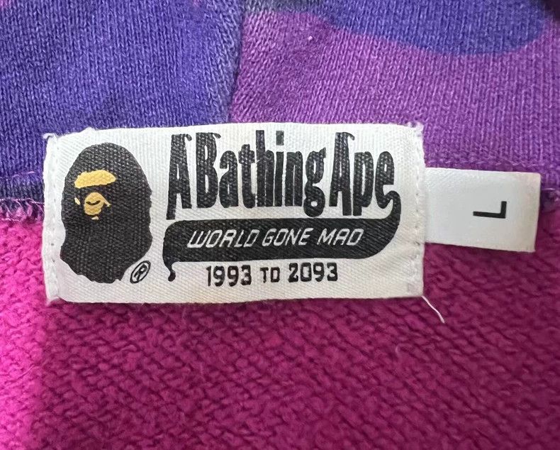 Bape Bape Purple Camouflage Shark Hoodie L Size Size US L / EU 52-54 / 3 - 5 Thumbnail