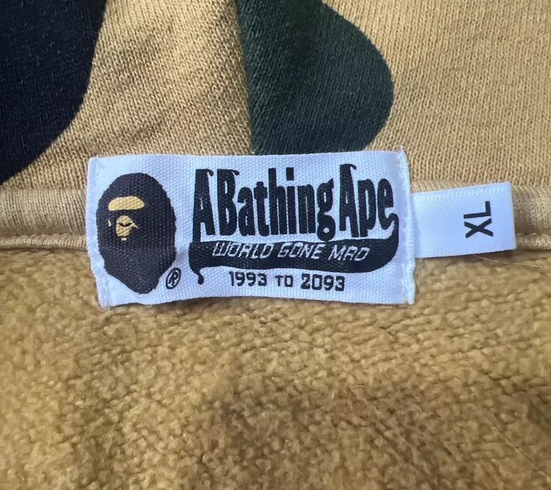 Bape Bape Camouflage Shark Hoodie Jacket Size US XL / EU 56 / 4 - 4 Thumbnail