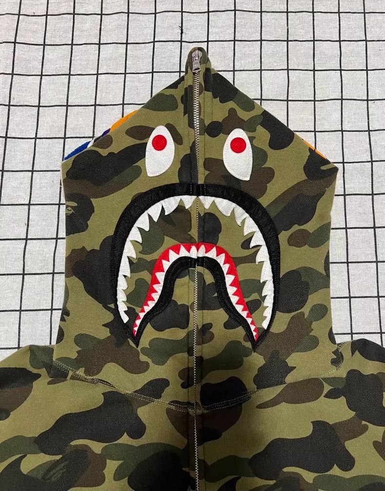 Bape Bape Green Camouflage Shark Hoodie XXL Size US XXL / EU 58 / 5 - 3 Thumbnail