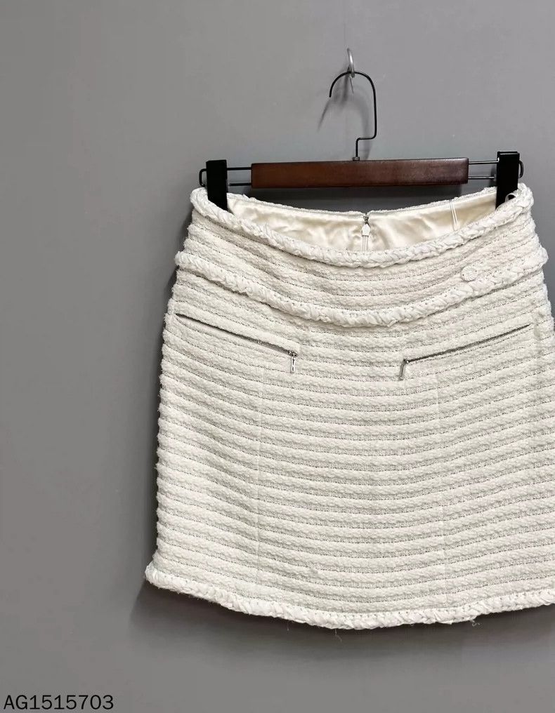 Chanel Chanel Tweed Mini Skirt Size 38" / US 16 / IT 52 - 2 Thumbnail