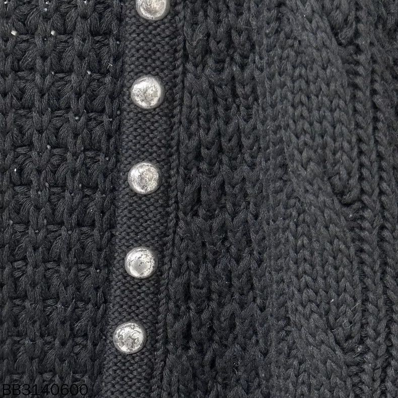 Yves Saint Laurent Saint Laurent Knit Cardigan with Studs Size XS / US 0-2 / IT 36-38 - 6 Thumbnail