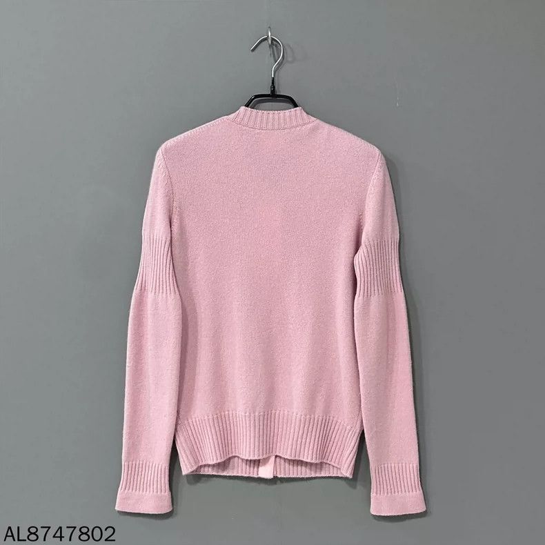 Chanel Baby Pink Cashmere Cardigan from Chanel Size XS / US 0-2 / IT 36-38 - 3 Thumbnail