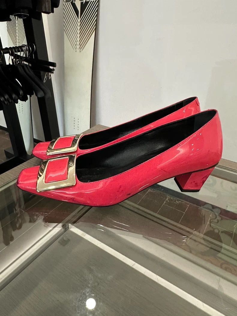 Roger Vivier Roger Viver Red Patent High Heels for Women Size US 7 / IT 37 - 3 Thumbnail