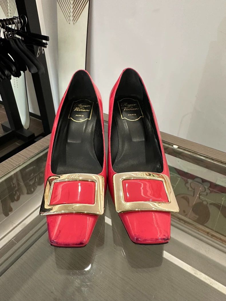 Roger Vivier Roger Viver Red Patent High Heels for Women Size US 7 / IT 37 - 2 Thumbnail