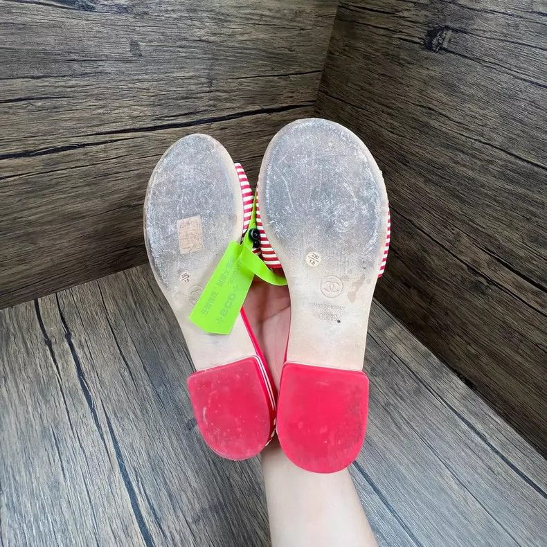Chanel Chanel Red and White Striped Slippers Size US 6 / IT 36 - 5 Thumbnail