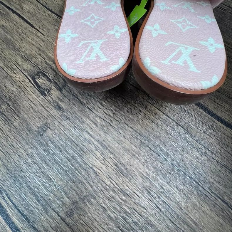 Louis Vuitton Louis Vuitton Printed Slide Sandals Size 36 Size US 6 / IT 36 - 3 Thumbnail