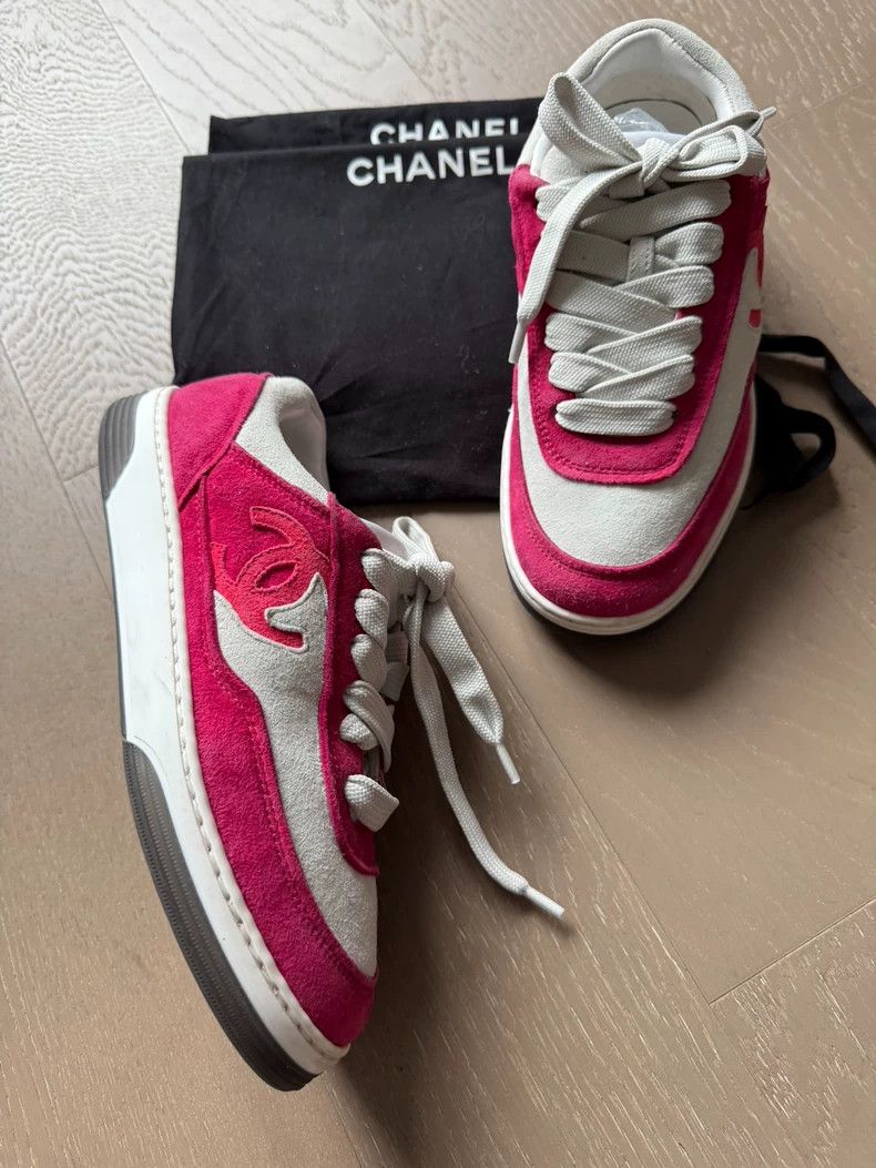 Chanel Chanel 23P Rose Red Casual Sneakers Size US 6 / IT 36 - 2 Thumbnail