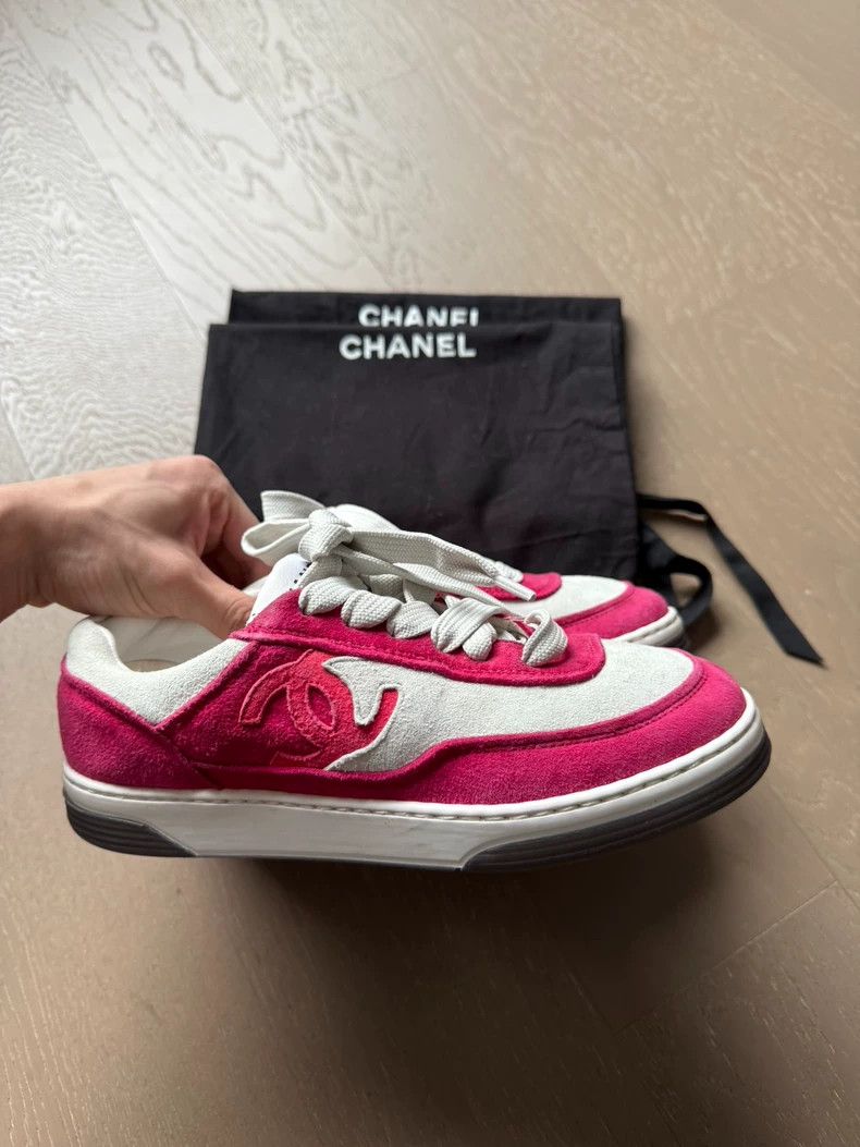 Chanel Chanel 23P Rose Red Casual Sneakers Size US 6 / IT 36 - 3 Thumbnail