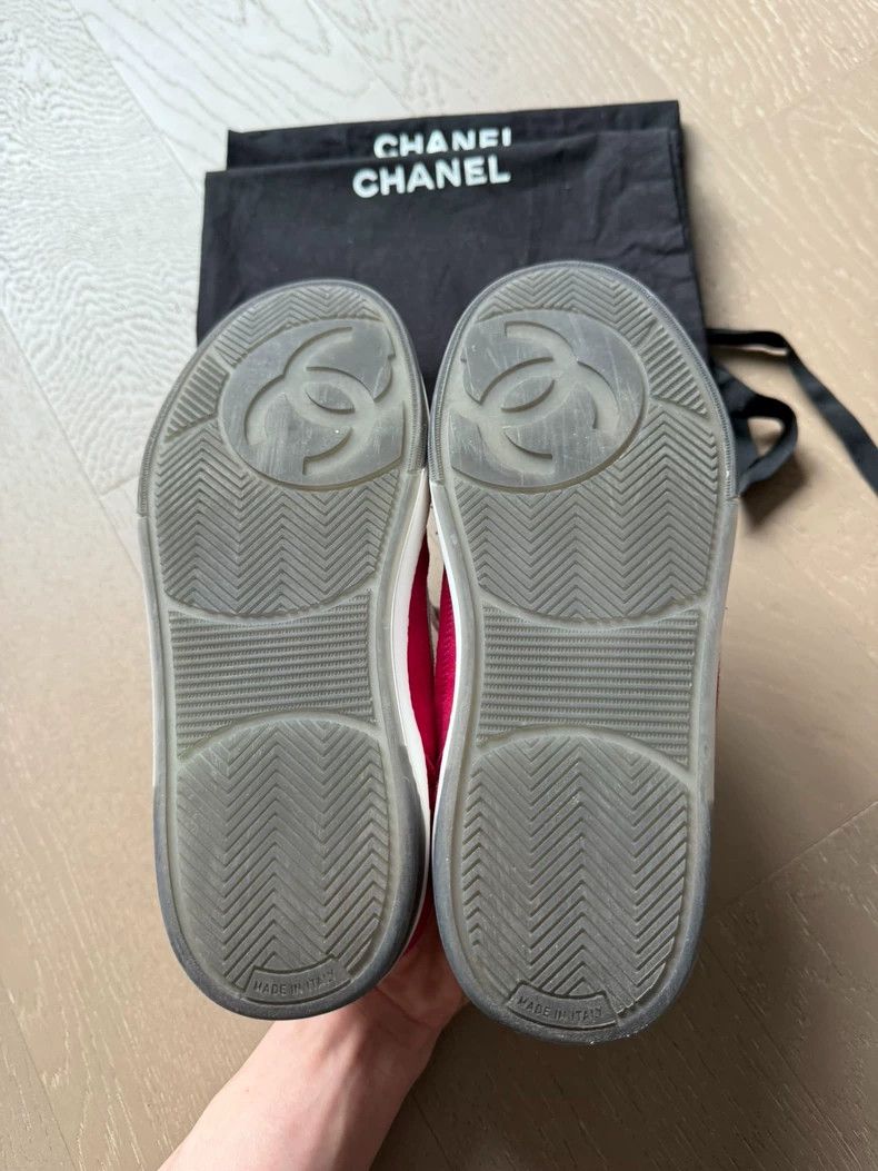Chanel Chanel 23P Rose Red Casual Sneakers Size US 6 / IT 36 - 5 Thumbnail