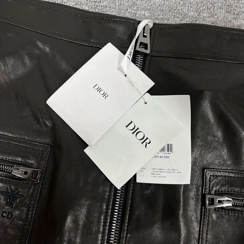 Dior Dior Black Leather Skirt with Bee Embroidery Size 36" / US 14 / IT 50 - 4 Thumbnail