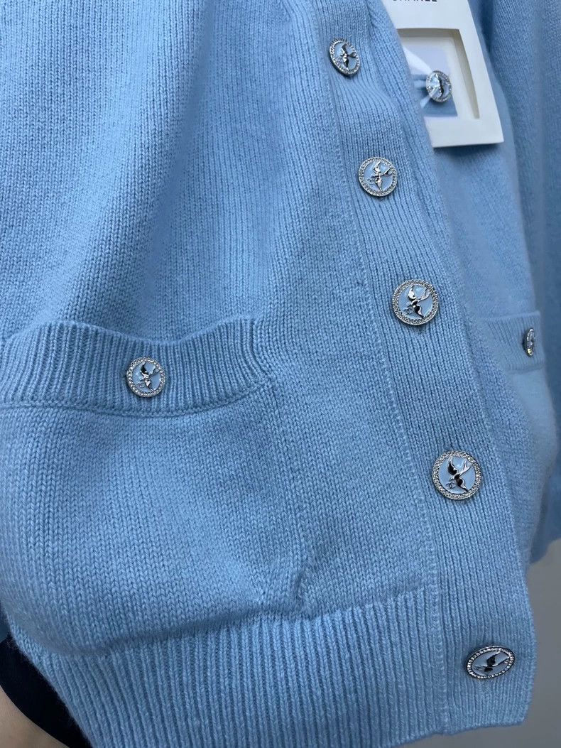 Chanel Chanel Blue Double-Breasted Cashmere Cardigan Size S / US 4 / IT 40 - 5 Thumbnail