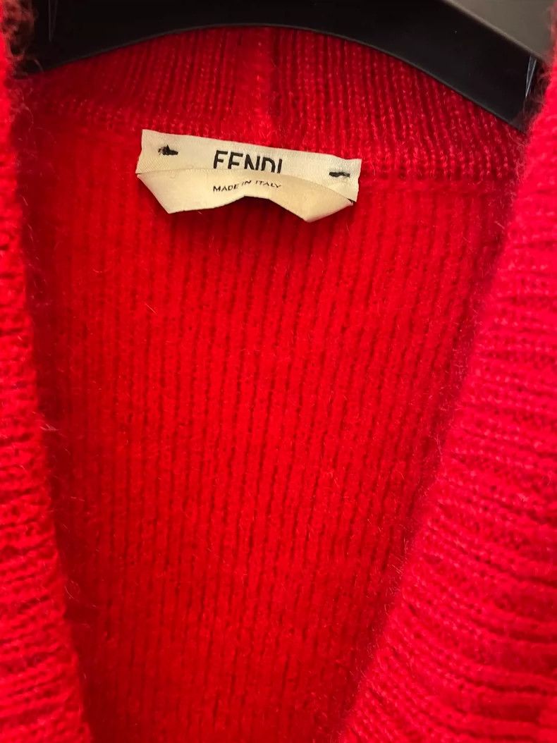 Fendi Fendi Red Cropped Sweater Outerwear Size S / US 4 / IT 40 - 2 Thumbnail