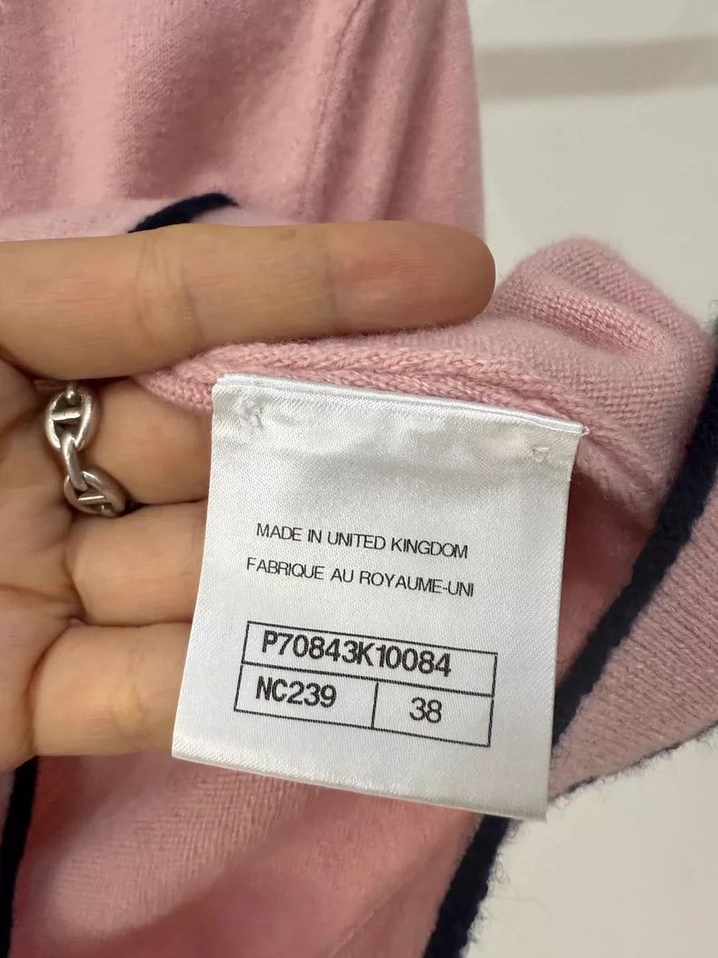 Chanel Chanel Pink Knitted Cardigan with Pockets Size S / US 4 / IT 40 - 6 Thumbnail