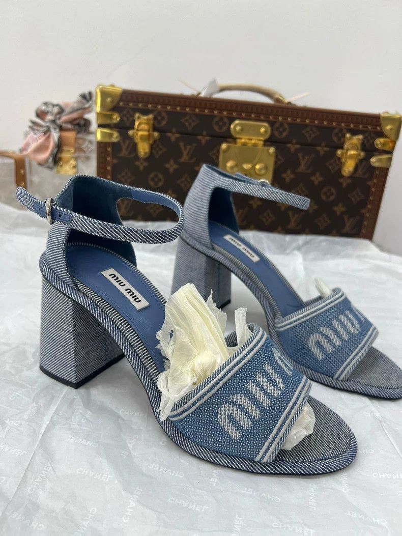 Miu Miu Miu Miu Denim Logo Heels Size 37.5 Size US 7 / IT 37 - 2 Thumbnail