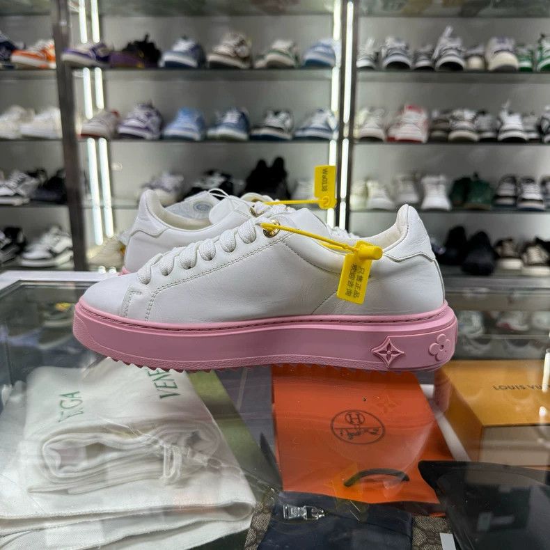 Louis Vuitton LOUIS VUITTON LV TIME OUT Pink Sneakers Size US 6 / IT 36 - 5 Thumbnail
