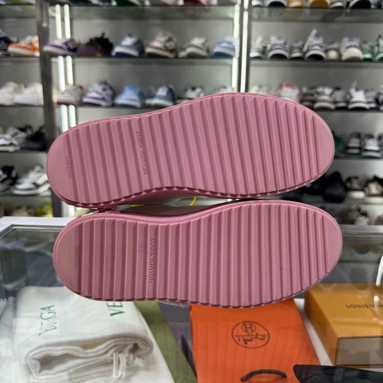Louis Vuitton LOUIS VUITTON LV TIME OUT Pink Sneakers Size US 6 / IT 36 - 7 Thumbnail